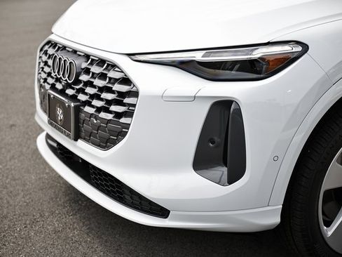 New 2025 Audi Q5 2.0T Premium Plus image 14