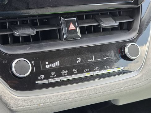 Used 2026 Toyota Corolla Cross L FWD image 19
