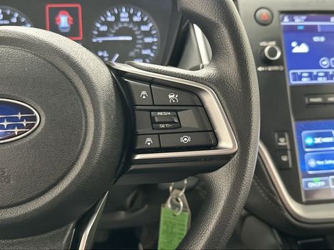 Certified 2024 Subaru Outback 2.5i image 9