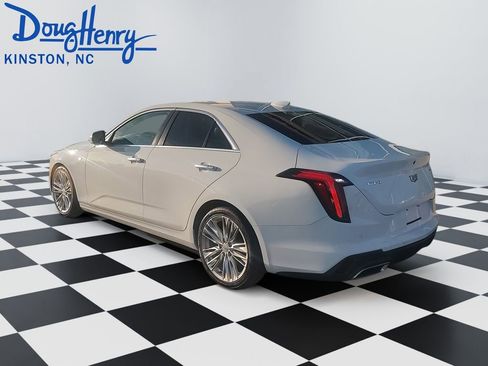 Used 2020 Cadillac CT4 Premium Luxury image 3