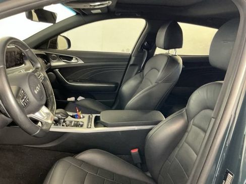 Used 2022 Kia Stinger GT2 AWD/4WD image 10