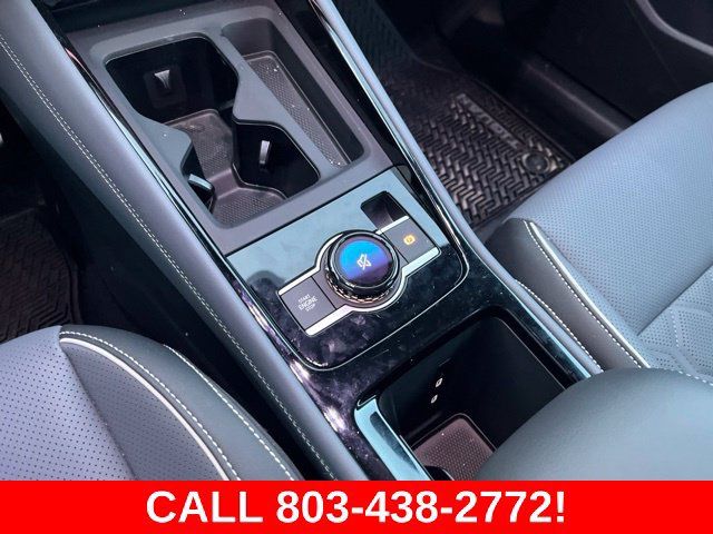 Used 2026 Volkswagen Tiguan SEL R-Line AWD/4WD image 26