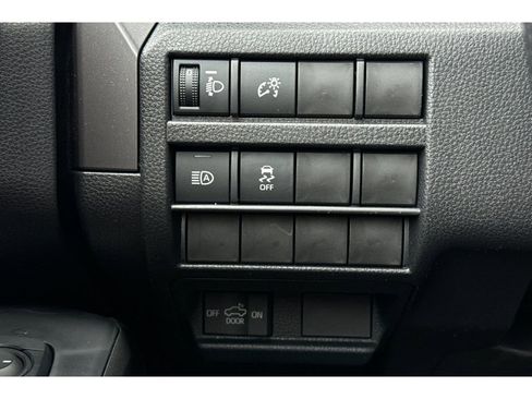 New 2026 Toyota Tacoma SR5 image 28