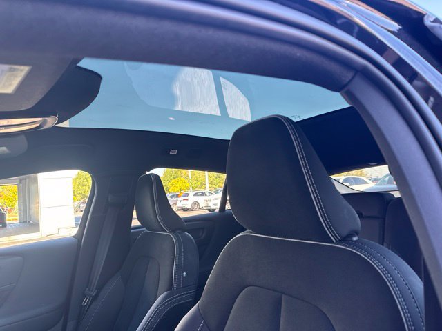 Used 2023 Volvo C40 P8 Recharge Plus w/ Climate Package AWD/4WD image 14