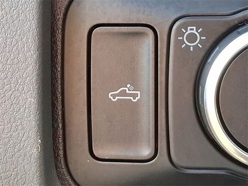 Used 2024 Ford F250 XLT w/ Snow Plow Prep Package image 25