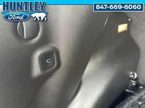 Used 2025 Jeep Compass Latitude w/ Sun & Sound Group image 14