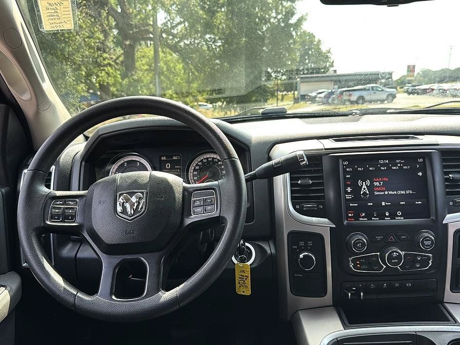 Used 2018 RAM 2500 SLT w/ Off Road Package AWD/4WD image 12