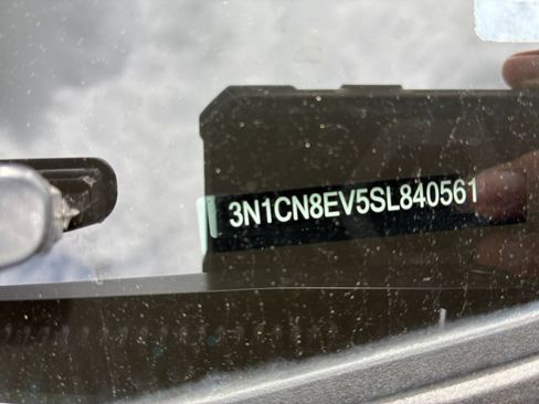 Used 2025 Nissan Versa SV FWD image 22
