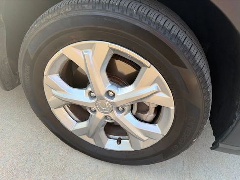 Used 2024 Honda HR-V LX image 5