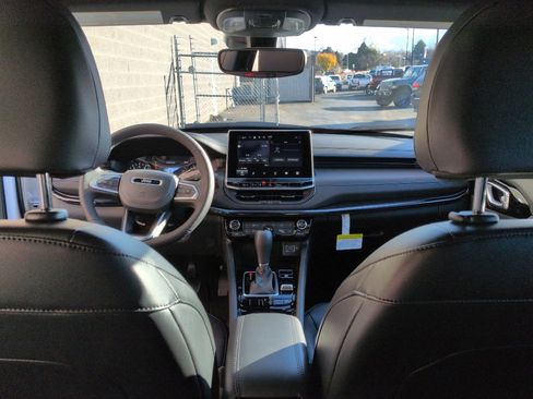 New 2026 Jeep Compass Limited image 19