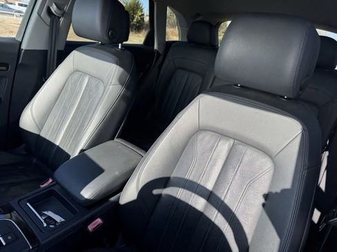Used 2019 Audi Q5 2.0T Premium image 12
