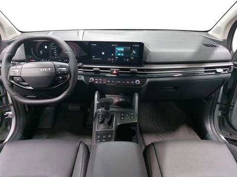 New 2026 Kia Sportage SX image 9