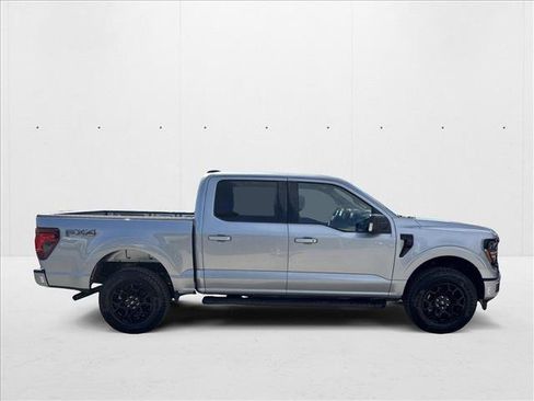 New 2025 Ford F150 XLT w/ Equipment Group 302A MID image 7
