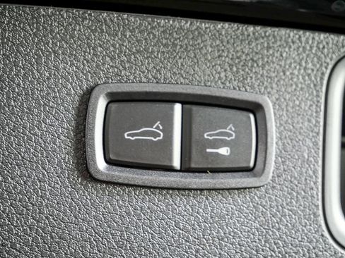 New 2026 Porsche Macan Turbo image 35