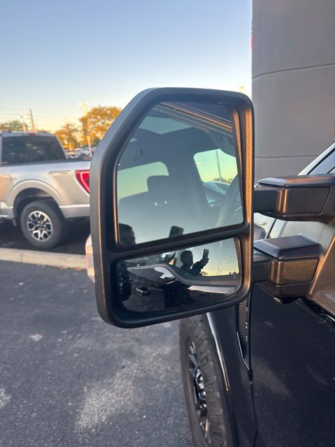 Used 2020 Ford F350 Lariat AWD/4WD image 26