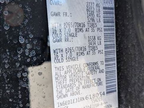 Used 2024 Nissan Frontier SV w/ Technology Package image 16