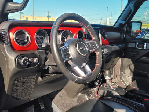 Used 2021 Jeep Wrangler Unlimited Rubicon AWD/4WD image 13