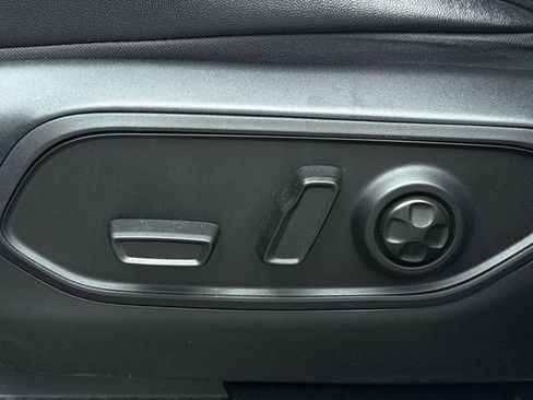 Used 2023 Jeep Grand Cherokee Altitude AWD/4WD image 23