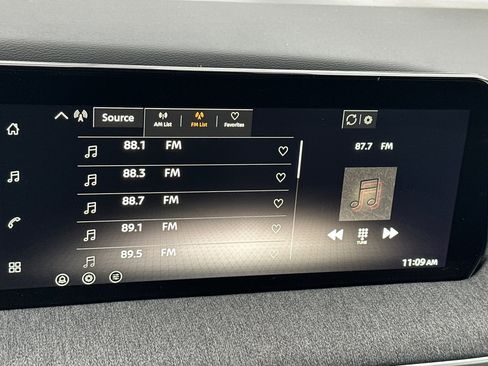 New 2026 Nissan Kicks SV image 18