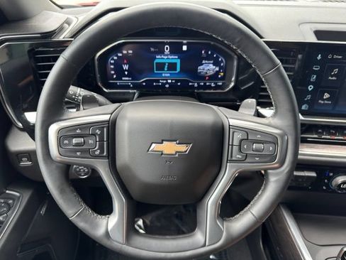 Used 2023 Chevrolet Silverado 1500 LTZ AWD/4WD image 28