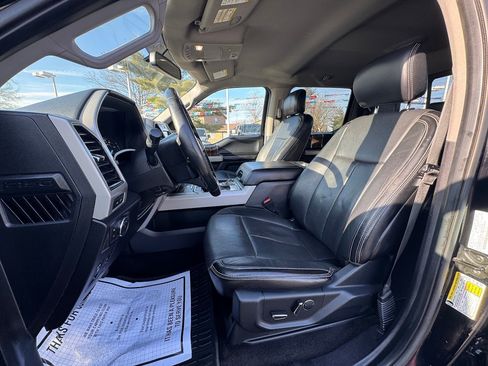 Used 2018 Ford F150 Lariat w/ Equipment Group 501A Mid image 10