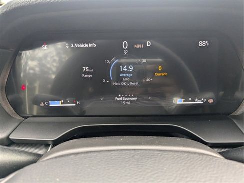 New 2025 Jeep Grand Cherokee L Laredo image 23