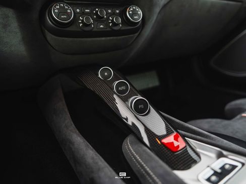 Used 2017 Ferrari F12 Berlinetta image 35