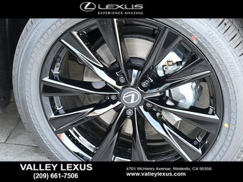 New 2026 Lexus NX 450h+ F Sport image 6