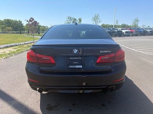 Used 2018 BMW 530e xDrive AWD/4WD image 8