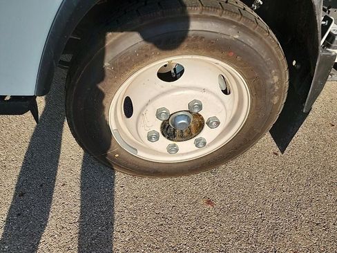 New 2024 Chevrolet Low Cab Forward RWD image 4