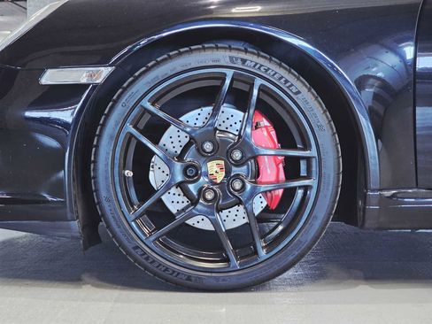 Used 2009 Porsche 911 Carrera S image 8