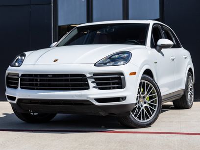 Certified 2023 Porsche Cayenne Platinum Edition