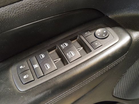 Used 2016 Jeep Grand Cherokee Laredo w/ Quick Order Package 23E image 27