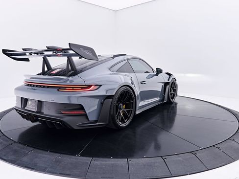 Used 2024 Porsche 911 GT3 RS w/ Weissach Package RWD image 11