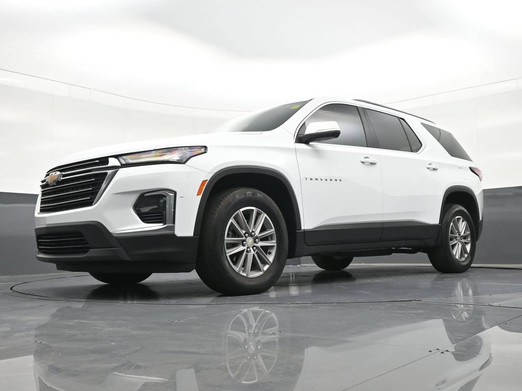 Used 2024 Chevrolet Traverse LT FWD image 25