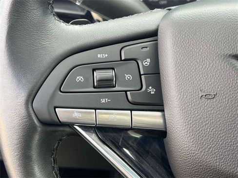 Used 2024 Cadillac XT6 Premium Luxury w/ Technology Package image 23