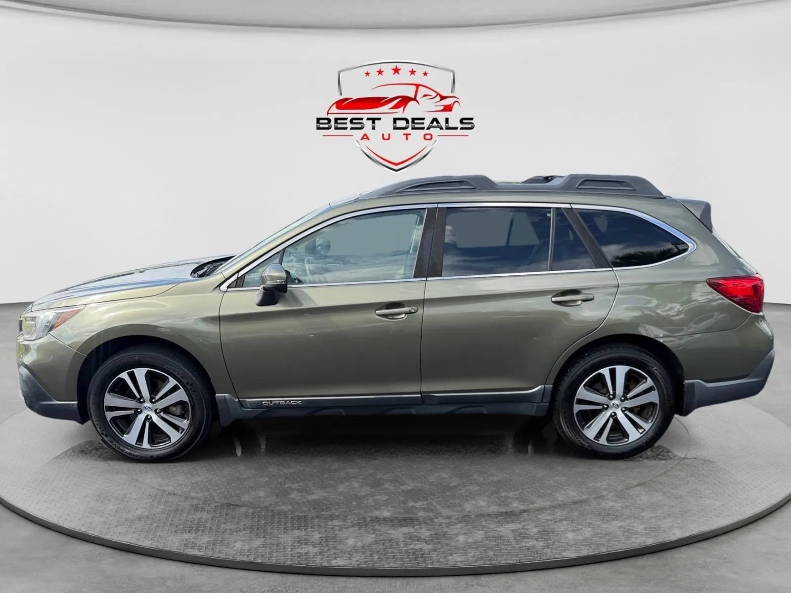 Used 2019 Subaru Outback 2.5i Limited AWD/4WD image 2