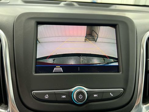 Used 2021 Chevrolet Equinox LT AWD/4WD image 15