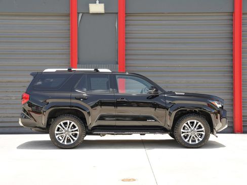 Used 2026 Toyota 4Runner Limited AWD/4WD image 6