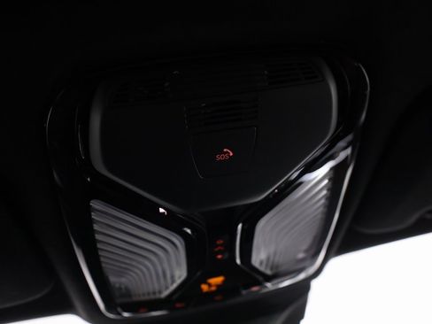 Used 2026 BMW X7 M60i image 25