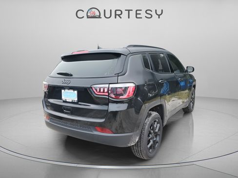 New 2026 Jeep Compass Latitude w/ Quick Order Package 29K image 3