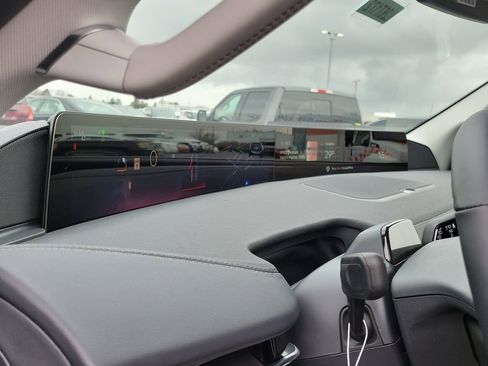 New 2026 Lincoln Navigator Premiere image 22