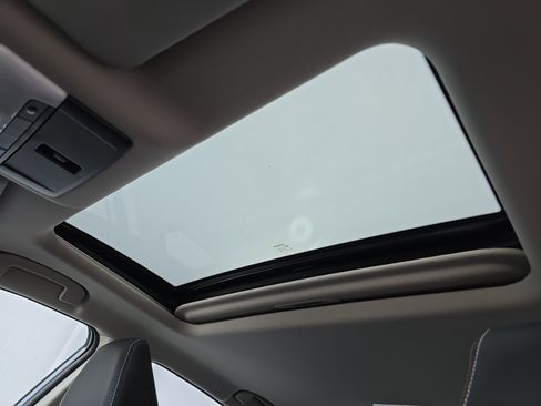 New 2025 Nissan Altima 2.5 SR w/ SR Premium Package image 29