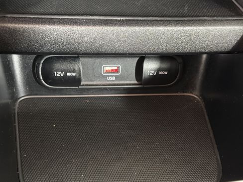 Certified 2023 Kia Forte LXS image 22