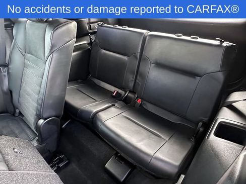 Used 2023 Mitsubishi Outlander SE Black Edition image 14