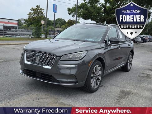 Used 2020 Lincoln Corsair Reserve w/ Elements Package FWD image 2