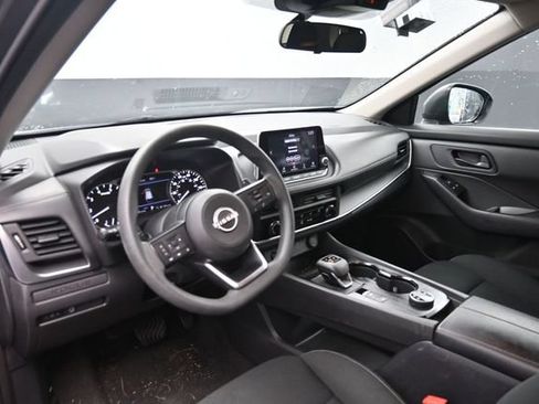 Used 2024 Nissan Rogue S AWD/4WD image 13