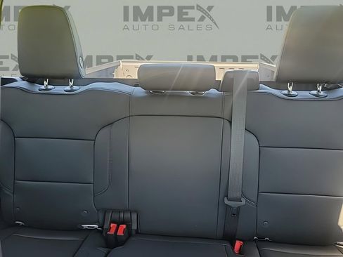 Used 2023 GMC Sierra 1500 Pro w/ Snow Plow Prep Package image 10