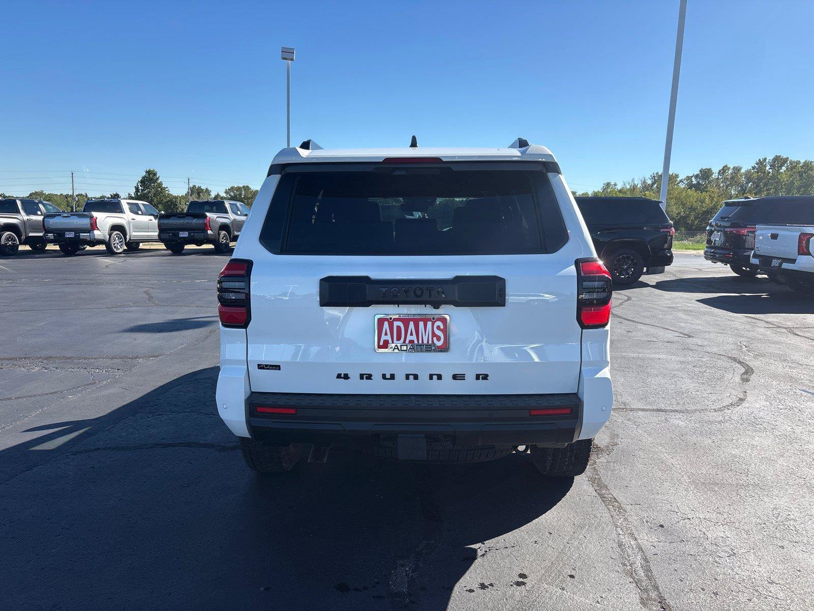 Used 2026 Toyota 4Runner TRD Off-Road Premium AWD/4WD image 9