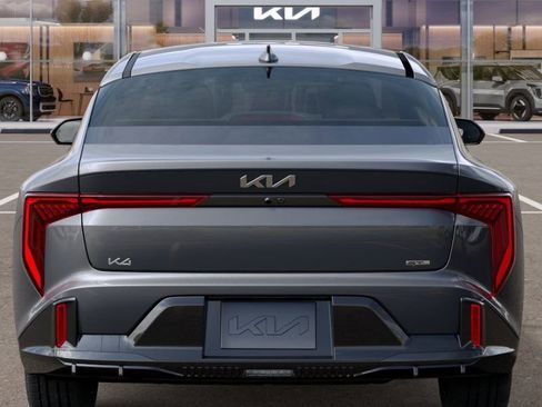 New 2025 Kia K4 GT-Line image 13